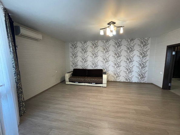 
  Продается 2-комн. квартира, 88 м², Зеленая ул, д. 1В
. Фото 7.