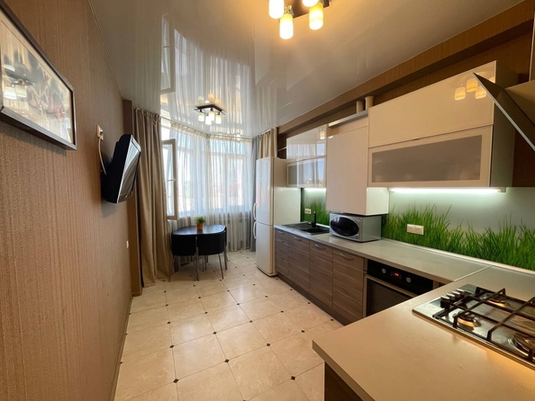 
  Продается 2-комн. квартира, 88 м², Зеленая ул, д. 1В
. Фото 18.