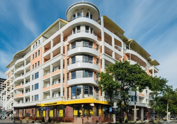 
  Продается 2-комн. квартира, 90 м², Шевченко ул, д. 73Б
. Фото 1.