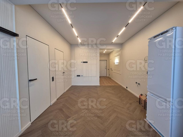 
  Продается 2-комн. квартира, 60 м², Донская ул, д. 108А
. Фото 9.