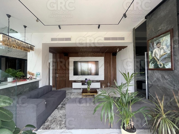 
  Продается дом, 340 м², Сочи
. Фото 1.