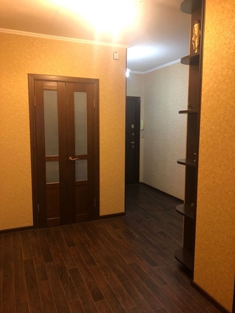 
  Продается 3-комн. квартира, 80 м², Владимирская ул, д. 140
. Фото 8.