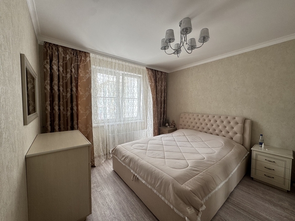 
  Продается 2-комн. квартира, 73 м², Адмирала Пустошкина ул, д. 16
. Фото 4.