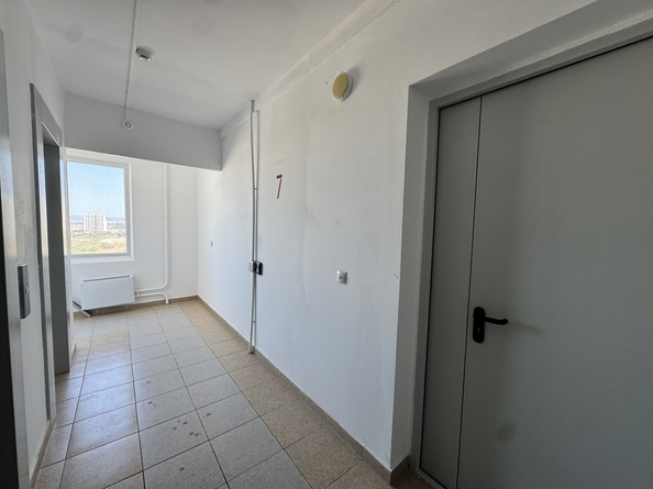 
  Продается 2-комн. квартира, 73 м², Адмирала Пустошкина ул, д. 16
. Фото 26.