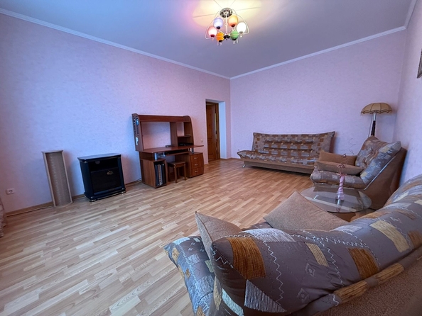 
  Продается 2-комн. квартира, 42 м², Зеленая ул, д. 71
. Фото 2.