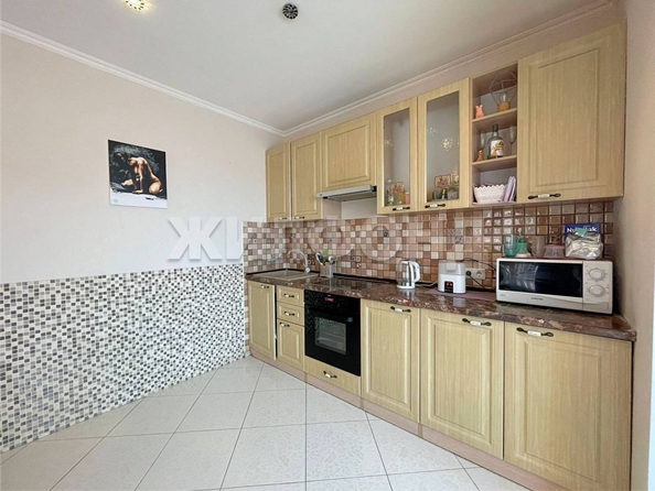 
  Продается 2-комн. квартира, 61.3 м², Ангарская ул, д. 1/8
. Фото 5.
