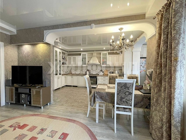 
  Продается 2-комн. квартира, 63 м², Восточно-Кругликовская ул, д. 20
. Фото 8.