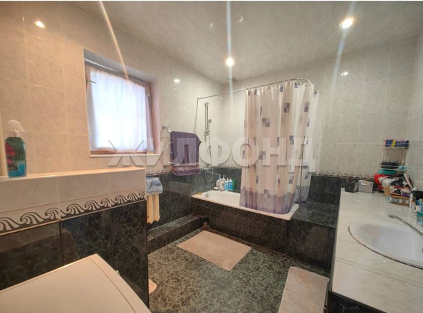 
  Продается 3-комн. квартира, 102 м², Шоссейная ул, д. 1/3Г
. Фото 4.
