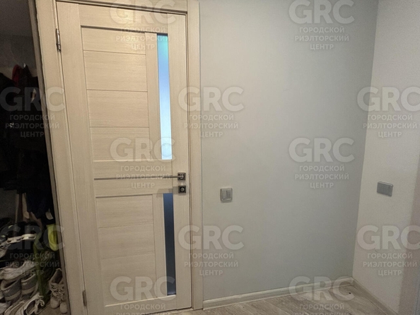 
  Продается 2-комн. квартира, 47 м², Тепличная ул, д. 83
. Фото 15.