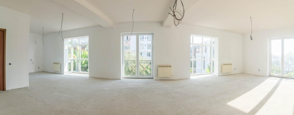 
  Продается 4-комн. квартира, 92 м², Клубничная ул, д. 1/14
. Фото 7.