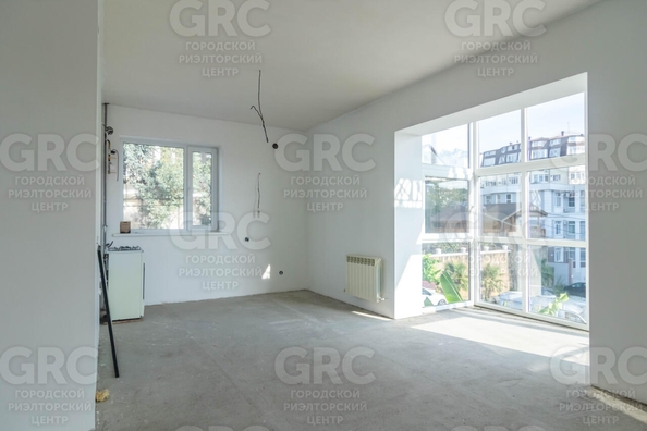 
  Продается 3-комн. квартира, 89.2 м², Клубничная ул, д. 1/14
. Фото 7.