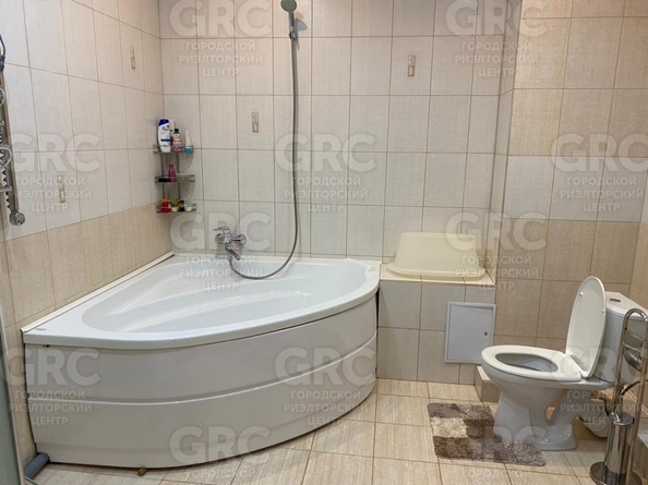 
  Продается 2-комн. квартира, 65.2 м², Первомайская ул, д. 11
. Фото 8.
