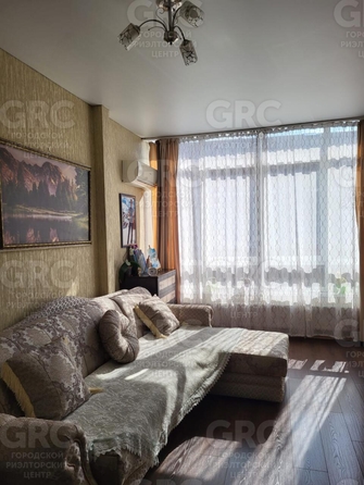 
  Продается 1-комн. квартира, 33 м², Санаторная ул, д. 26
. Фото 8.
