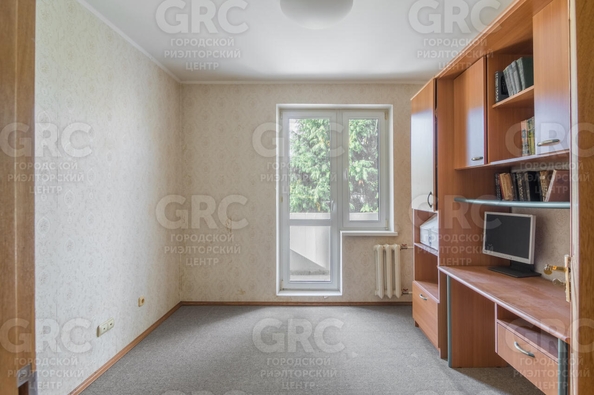 
  Продается 3-комн. квартира, 74 м², Теневой пер, д. 34
. Фото 8.