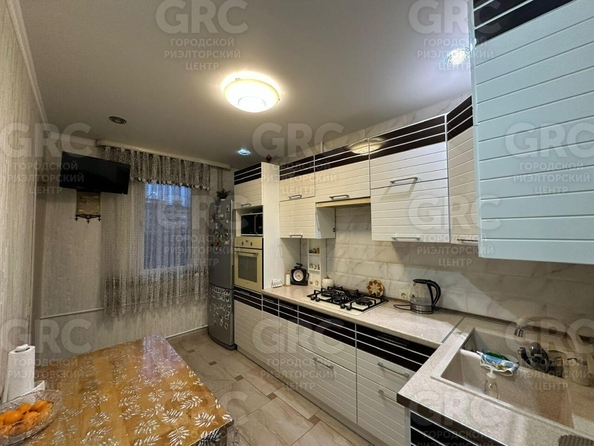 
  Продается 3-комн. квартира, 76 м², Абрикосовая ул, д. 18
. Фото 12.