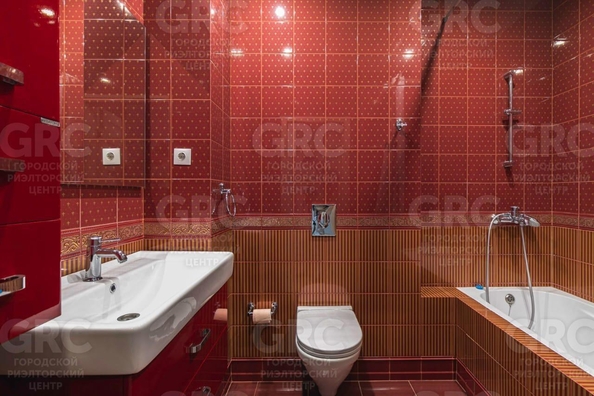 
  Продается 2-комн. квартира, 79.2 м², Казачья ул, д. 2
. Фото 4.