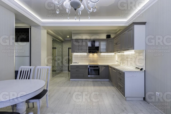 
  Продается 2-комн. квартира, 79.2 м², Казачья ул, д. 2
. Фото 11.