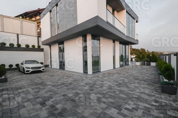 
  Продается дом, 310 м², Сочи
. Фото 8.