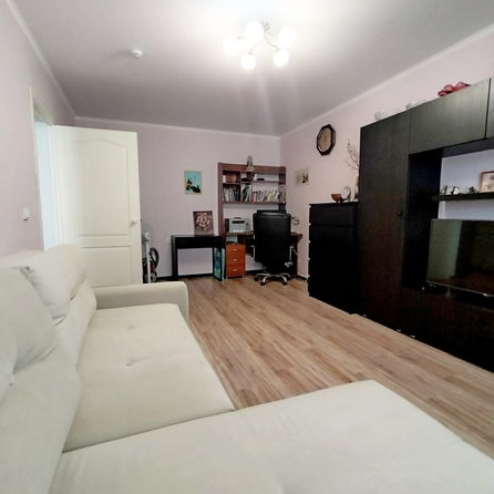 
  Продается 1-комн. квартира, 40 м², Адмирала Пустошкина ул, д. 10
. Фото 3.