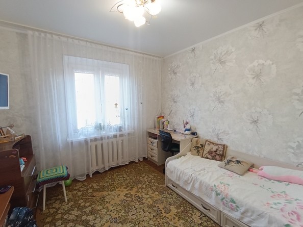 
  Продается 3-комн. квартира, 80 м², Стахановская ул, д. 13
. Фото 4.