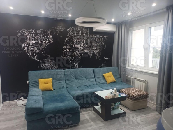 
  Продается 2-комн. квартира, 55 м², Фабрициуса Я. ул, д. 7
. Фото 5.