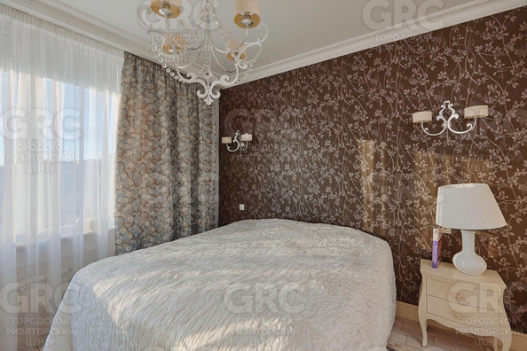 
  Продается 4-комн. квартира, 140 м², Юных Ленинцев ул, д. 10
. Фото 6.