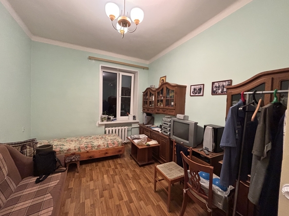 
  Продается 4-комн. квартира, 76 м², Ленина ул, д. 68
. Фото 8.