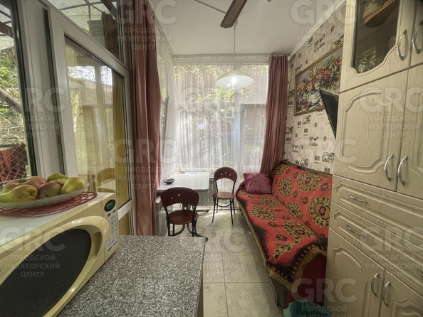 
  Продается 2-комн. квартира, 42 м², Вишневая ул, д. 22/2
. Фото 7.