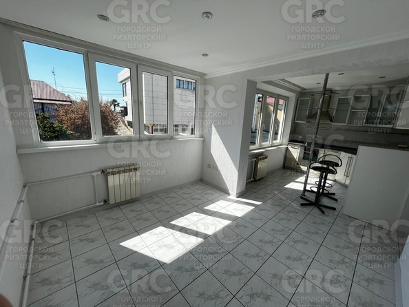 
  Продается 3-комн. квартира, 78 м², Виноградная ул, д. 152
. Фото 12.
