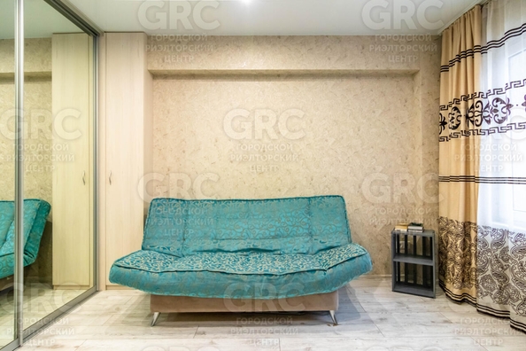 
  Продается 1-комн. квартира, 30 м², Волжская ул, д. 32
. Фото 2.