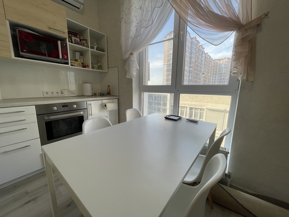 
  Продается 3-комн. квартира, 80 м², Анапское ш, д. 32к4
. Фото 1.