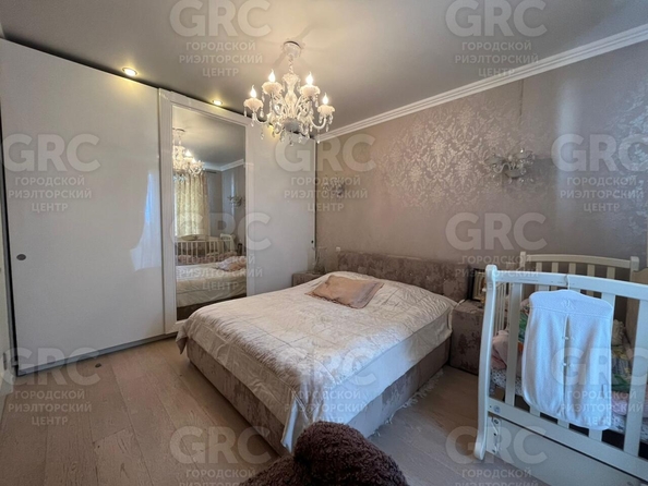 
  Продается 3-комн. квартира, 77 м², Юных Ленинцев ул, д. 10
. Фото 6.