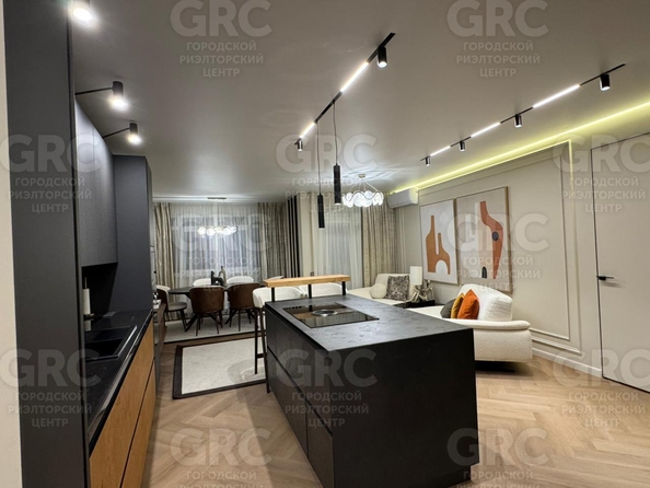 
  Продается 3-комн. квартира, 110 м², Горького ул, д. 87/1
. Фото 8.