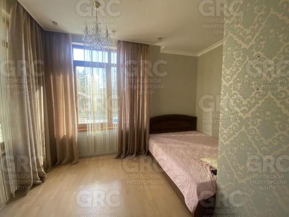 
  Продается дом, 200 м², Сочи
. Фото 18.