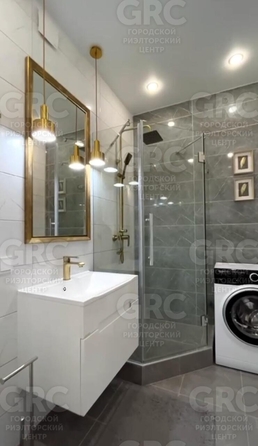 
  Продается 2-комн. квартира, 38 м², Горького пер, д. 24
. Фото 11.