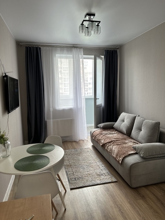 
  Сдам 1-комн. квартиру, 38 м², Героя Пешкова ул, д. 4
. Фото 1.