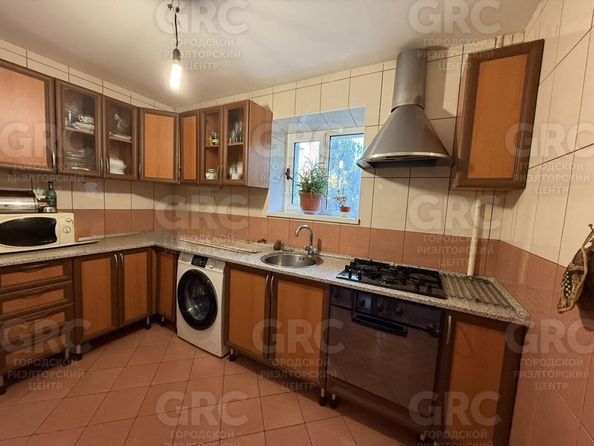 
  Продается 2-комн. квартира, 48.6 м², Нагорная ул, д. 27
. Фото 4.