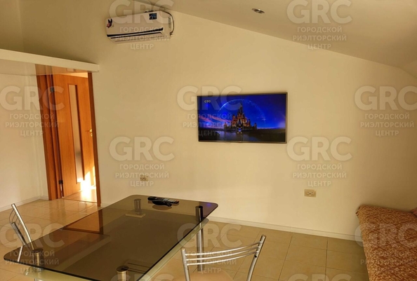 
  Продается 2-комн. квартира, 44 м², Макаренко ул, д. 8Б
. Фото 1.