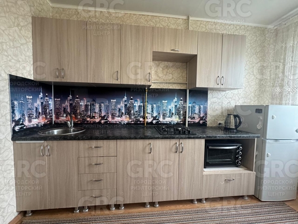 
  Продается 2-комн. квартира, 67 м², Вишневая ул, д. 17
. Фото 8.