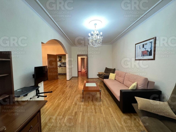 
  Продается 2-комн. квартира, 84.2 м², Чайковского ул, д. 23/1
. Фото 4.