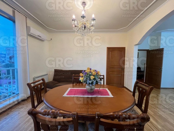 
  Продается 2-комн. квартира, 84.2 м², Чайковского ул, д. 23/1
. Фото 8.