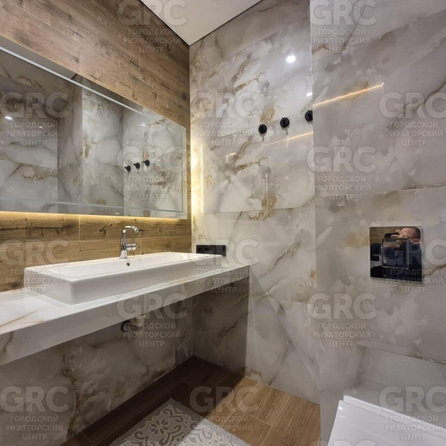 
  Продается 2-комн. квартира, 60 м², Донская ул, д. 108А
. Фото 22.