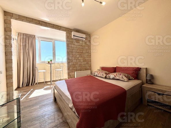 
  Продается 1-комн. квартира, 36 м², Виноградная ул
. Фото 1.