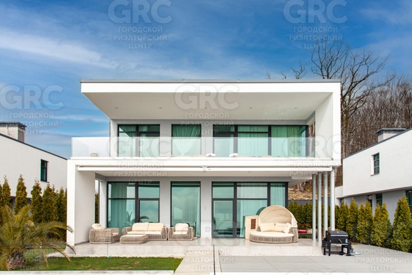 
  Продается дом, 220 м², Сочи
. Фото 3.