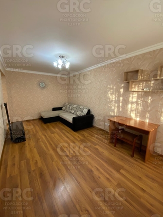 
  Продается 3-комн. квартира, 72 м², Вишневая ул, д. 24
. Фото 8.