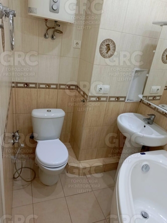
  Продается 2-комн. квартира, 40 м², Санаторная ул
. Фото 5.
