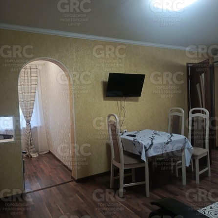 
  Продается 2-комн. квартира, 48 м², Конституции СССР ул, д. 36
. Фото 6.