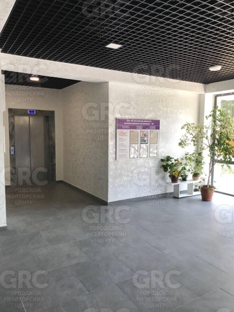 
  Продается 1-комн. квартира, 28.8 м², Искры ул, д. 62
. Фото 2.