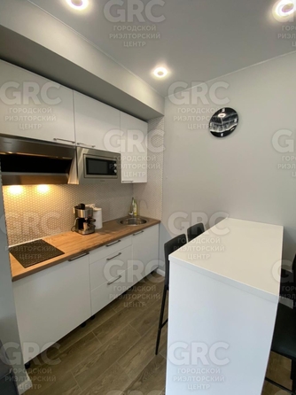 
  Продается 1-комн. квартира, 33 м², Депутатская ул, д. 10
. Фото 3.