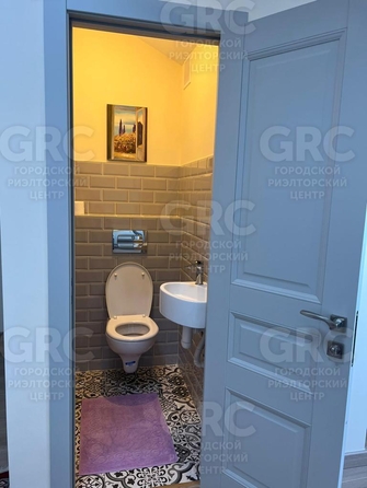 
  Продается 2-комн. квартира, 70 м², Есауленко ул, д. 4/6
. Фото 14.